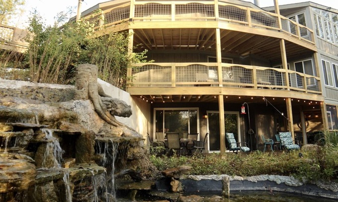 Pendleton House | Escape to The Waterfall Suite Place with Private Pool & Spa