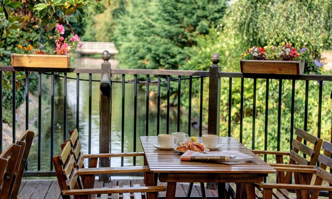 Hemel Hempstead Hotel | Relax at The Watermill Hotel with Family-Friendly Amenities