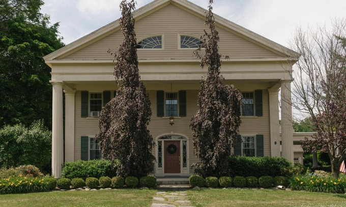 Thompson Bed & Breakfast | Experience The Watson Boutique Bed and Breakfast Today