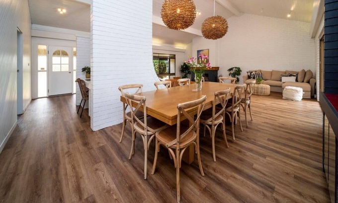 Golden Beach House | Oceanfront Bliss at The Wave House with Pool & Breakfast