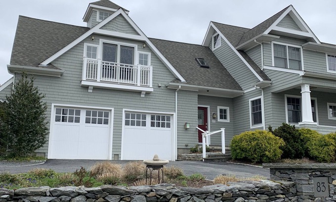 Jamestown Apartment | Discover Oceanfront Bliss at The Waves® Carriage House