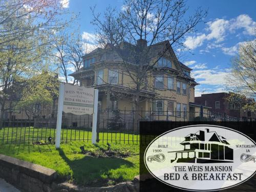 Waterloo Bed & Breakfast | Discover The Weis Mansion Bed and Breakfast - 10/10 Rated Stay