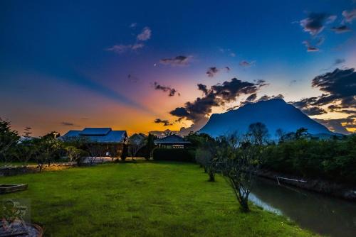 Chiang Dao Bed & Breakfast | Experience The Wes Village: Breakfast, Dinner & Ocean Views
