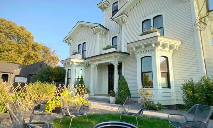 Walla Walla Resort | Pet-Friendly Escape at The Wesley Walla Walla - 9.4 Rated!