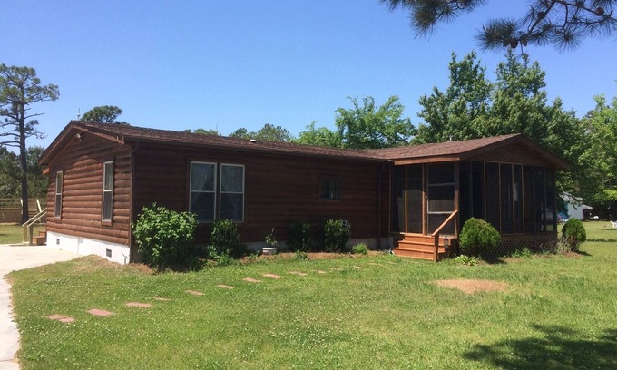 Cedar Island Cabin | Ideal Ocean View Getaway at The West Bay Lodge