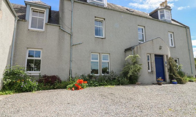 Grantown-on-Spey House | Pet-Friendly Getaway at The West Wing - Rated 9.7/10