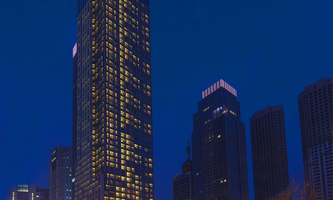 Shinan District Hotel | Discover The Westin Qingdao: Family-Friendly with Pool Access
