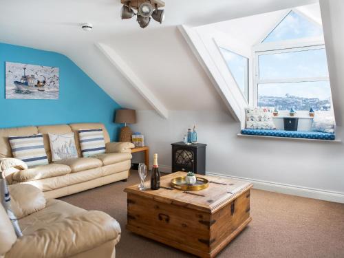 Fowey House | Family-Friendly Getaway at The Wheelhouse - Rated 9.4/10