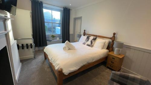 Gisburn Hotel | Discover The White Bull: Pet-Friendly & Family-Oriented Stay