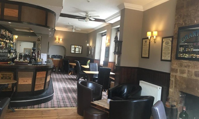 Martock Hotel | Discover The White Hart Hotel: Pet-Friendly & Family-Oriented
