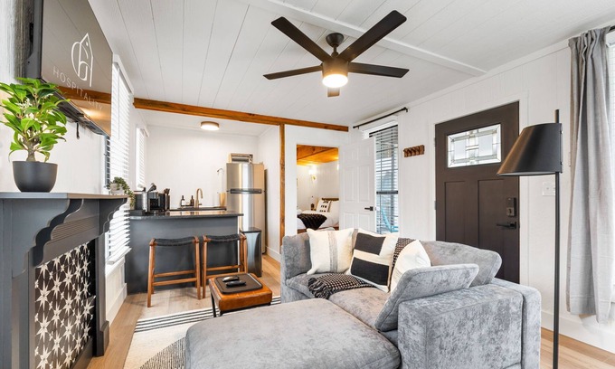 Creola Cabin | The White Lantern + Pickleball Court l Hot tub