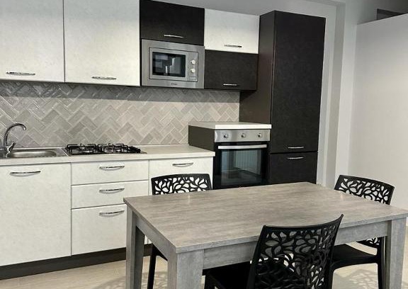 Porticello Apartment | Family-Friendly Retreat at The White Lodge with Perfect Rating