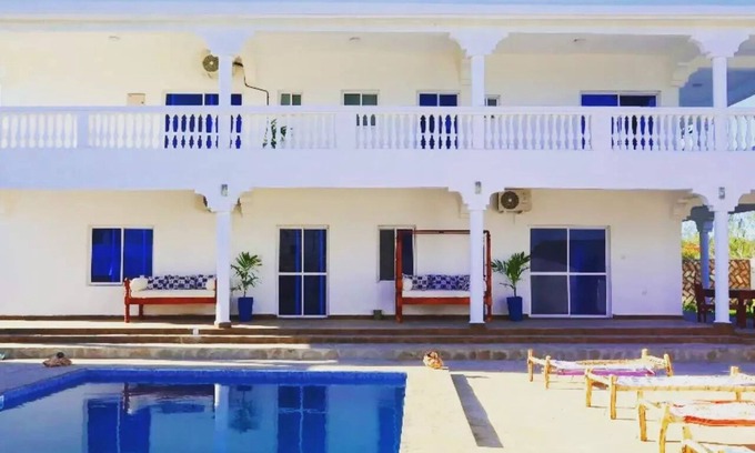 Watamu Villa | Discover The White Villa Watamu: Oceanfront Oasis Awaits