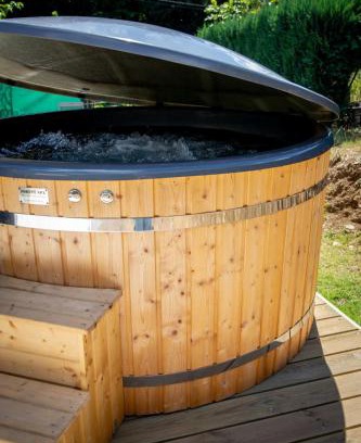 Libin House | Experience The White Walker: Family-Friendly with Pool & Hot Tub