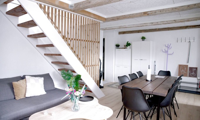 Agedrup House | The Wild Swan: Modern 4BR Home in Odense – Sleeps 10 w/Parking