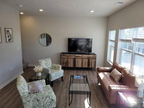 Elkhorn House | The Wildflower at Coventry Rows
