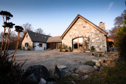 Kingussie Villa | Explore Adventure at The Wilds - Seasgair Lodges