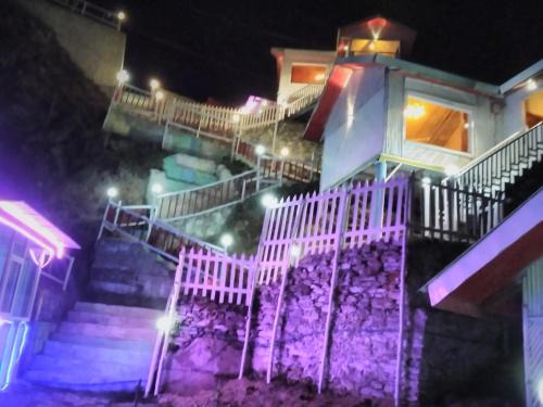Kumharsain Hotel | Enchanting Wonderland Cottages & Café - Guest Rated 9.6/10