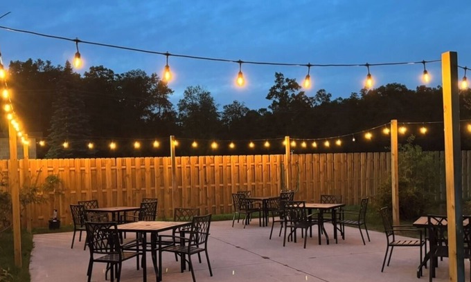 Wellston Apartment | Discover The Woods Bed & Breakfast Suites Near Ski Resorts