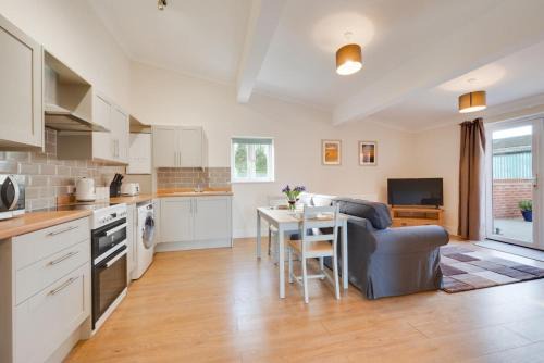 Norwich House | Discover The Workshop: A Family-Friendly Retreat Awaits