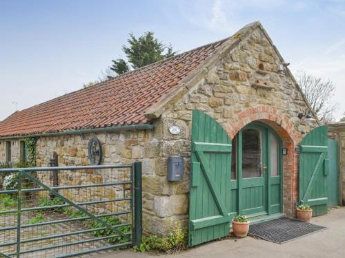 South Charlton House | Perfect Family Retreat at The Workshop - Pet Friendly Haven