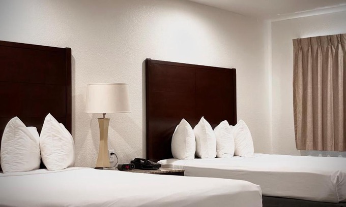 Mariposa Hotel | Discover The Yosemite Inn: Family-Friendly Retreat Awaits