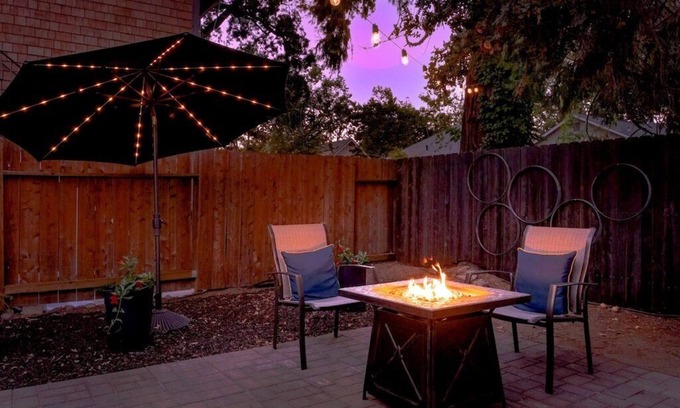 Lodi House | Experience The Zin Retreat: Steps from Lodi's Best Attractions