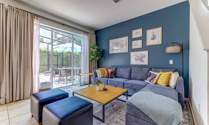 Kissimmee House | Guest Rated 10/10: Thematic 3-Bedroom Townhouse with Spa