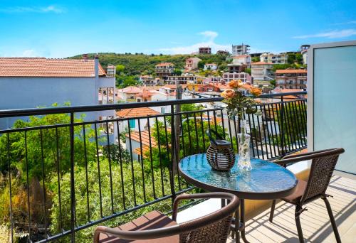 Skala Marion Apartment | Ideal Theodore Apartments: Family-Friendly Stays, Rated 9.3