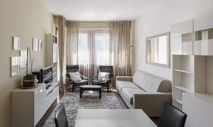 Portello Apartment | Stylish Apartment Steps from Sempione and City Life