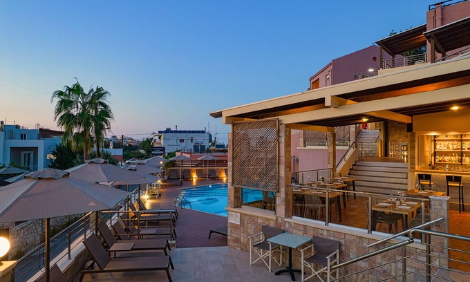 Makrys Tichos House | Guest Rated 10/10 at Theos Village Apartments with Ocean Views