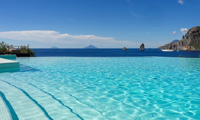 Vulcanello Hotel | Indulge at Therasia Resort Sea & Spa - 5-Star Bliss Awaits