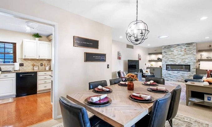 Wichita House | Indulge at West-Side Ruby: Spa Retreat with 3 Kings!