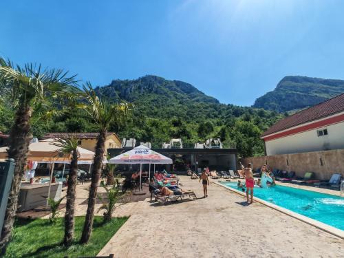 Baile Herculane House | Relaxing Escape at Thermae D'Olimpia & SPA - Adults Only