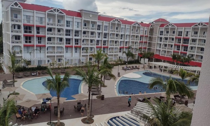 Sao Pedro Apartment | Relax at Thermas São Pedro Resort with Oceanfront Views
