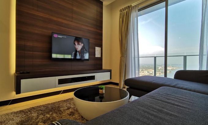 Malacca City Apartment | Modern Retreat at Thermospace Silverscape Melaka City