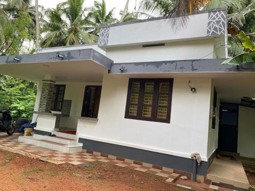 Kadalundi House | Thiruthi Homestay