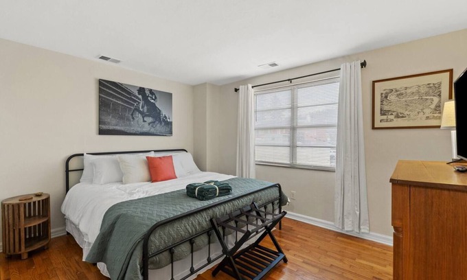 Frankfort Apartment | Cozy 2-Bedroom Apartment with Kitchen in Frankfort, KY