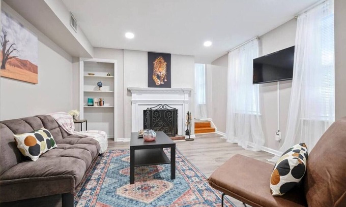 Society Hill Apartment | Family-Friendly 2-Bedroom Apartment with Great Amenities