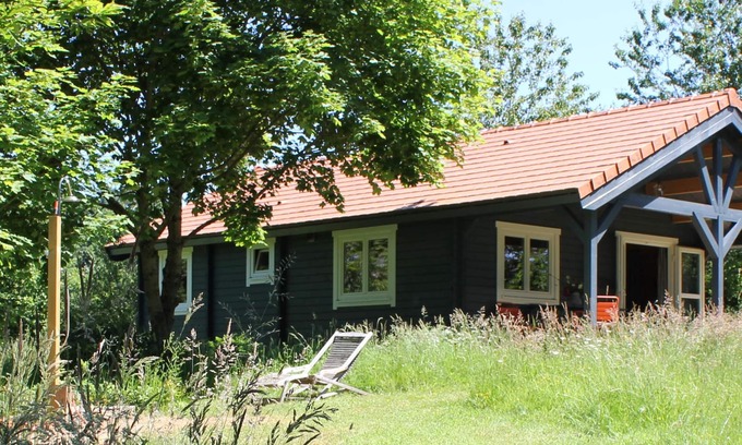 Jumilhac-le-Grand Ski Chalet | Relax in a Private Pool Chalet in Tranquil Dordogne