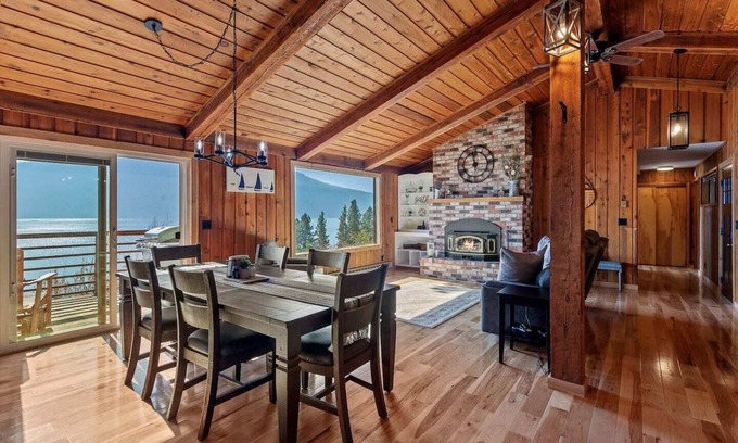Bayview House | Spacious 4-Bedroom House in Scenic Bayview, ID