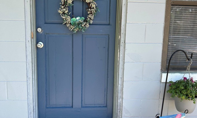 Orange City House | This is a very beautiful beach theme home. The perfect little getaway!