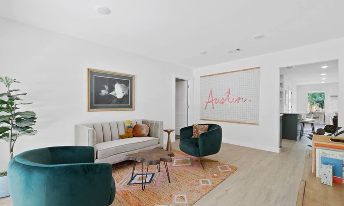 Windsor Park House | This Must Be The Place: Family-Friendly with Kitchen Amenities