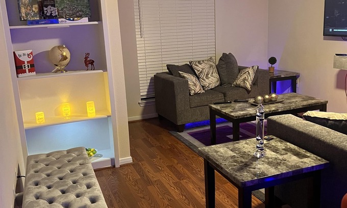 Houston Apartment | Cozy 2 Bedroom Retreat with Pool and Gym Amenities