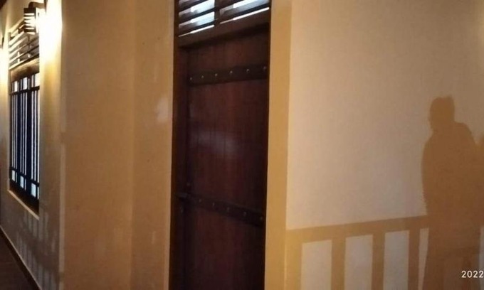 Koggala Apartment | Cozy Thisali Homestay: Family-Friendly Retreat Awaits