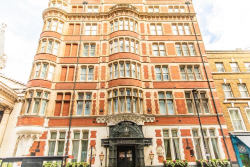 Holborn and Covent Garden Hotel | Elegant Stay at Thistle London Holborn - Family-Friendly Amenities