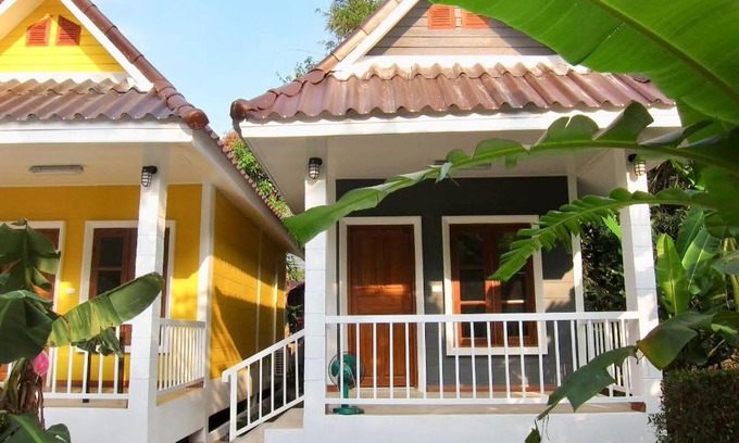 Nakhon Nayok Resort | Family-Friendly Retreat at Thiw Tara Resort