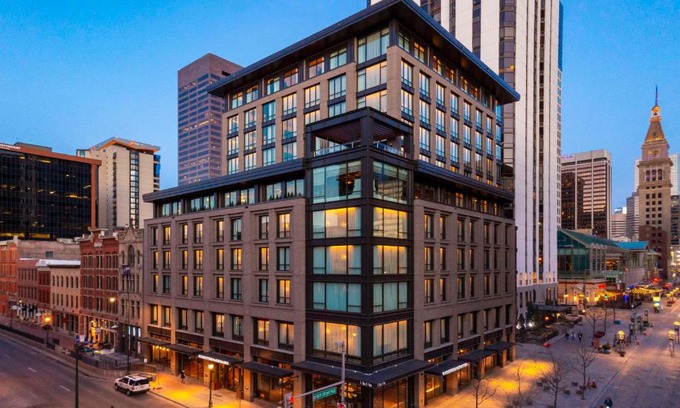 LoDo Hotel | Discover Thompson Denver by Hyatt – Pet Friendly & Family Fun