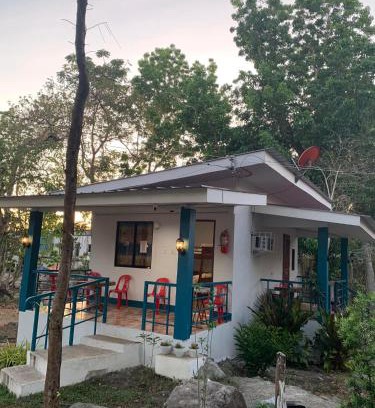 Catarman House | Pet-Friendly Thor's Cabin at Camp Asgard - Perfect for Families