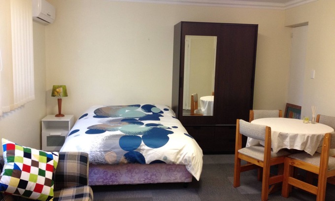 Thornleigh Apartment | Thornleigh studio apartment,Garden View,Comfort,Tranquill